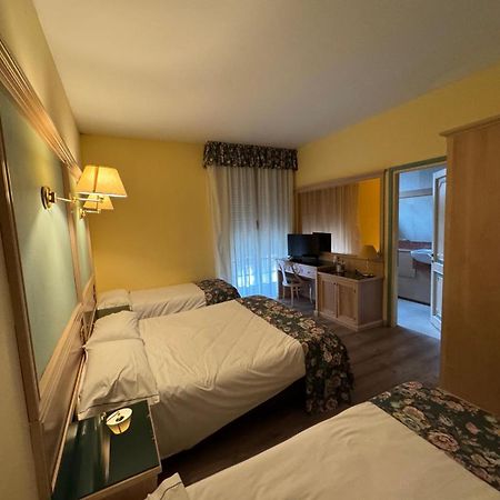 Park Hotel Реджонель-Эмилия Экстерьер фото