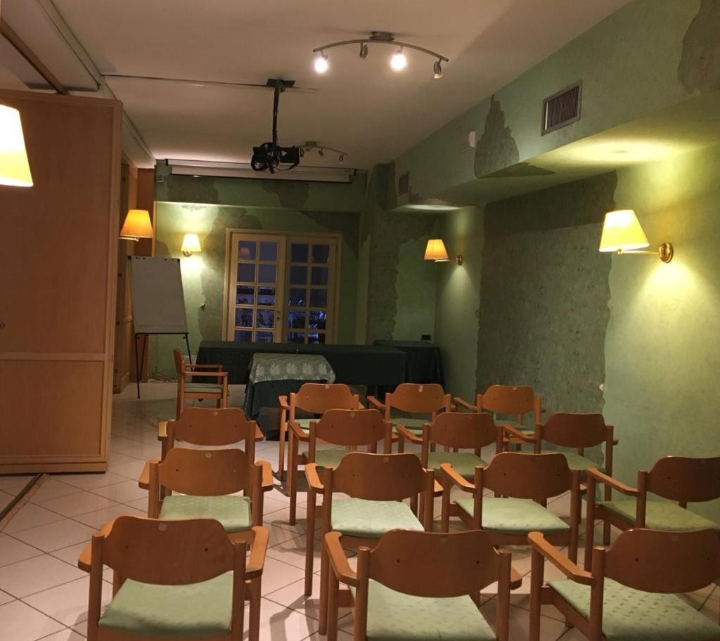Park Hotel Реджонель-Эмилия Экстерьер фото